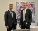 Jan Christoph Teetz, Finanzvorstand, und Dr. Robert Gereke, Vorstandsvorsitzender der Tesa SE.