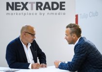Nicolaus Gedat und Philipp Ferger am Nextrade-Infostand der Tendence zum Launch im Juni 2019.