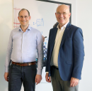  Der bisherige Geschäftsführer Fabian Peter (links) und Christoph Otte-Wiese, Kaufmännischer Leiter der Soennecken eG, führen die Geschäfte der Erstling GmbH.  